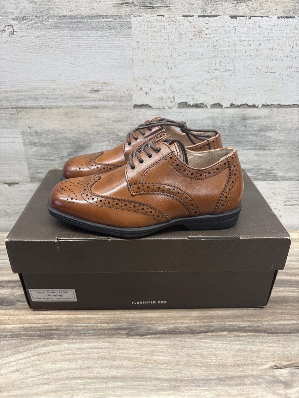 Florsheim Kids' Reveal Wing Jr Leather Shoes 10.5 M Cognac NEW